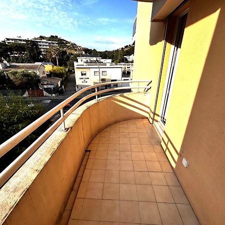 Superbe Studio Climatise Avec Terrasse Proche Mer Кан сюр Мер Екстериор снимка